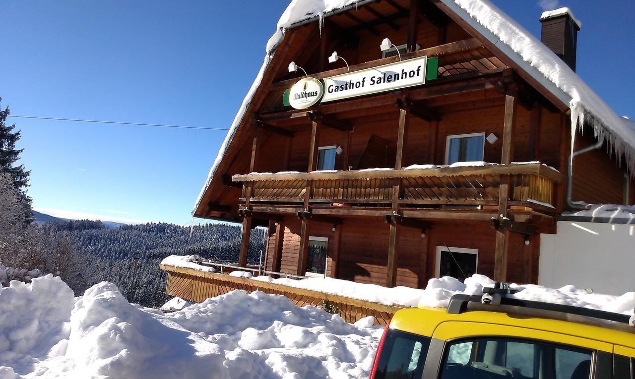 Schwarzwaldgasthaus Salenhof Hotel Titisee-Neustadt Exterior photo